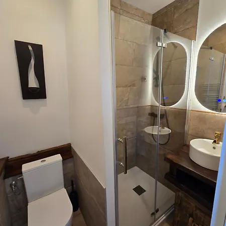 L'ancienne Ferme Du Chateau Entre Paris Et *